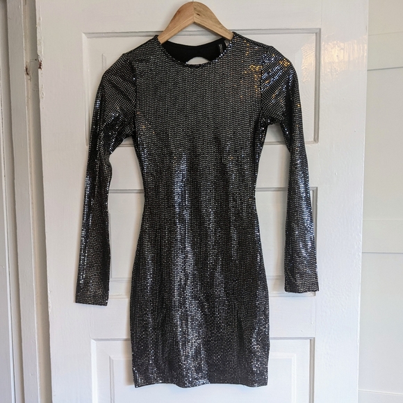 *3 for $45* Open Back Mini Dress - Picture 1 of 3